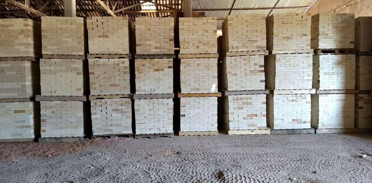 Refratários Moldados CIC